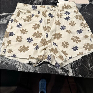 Khaki & Blue fun shorts size 9/29 runs small see measurements NWT